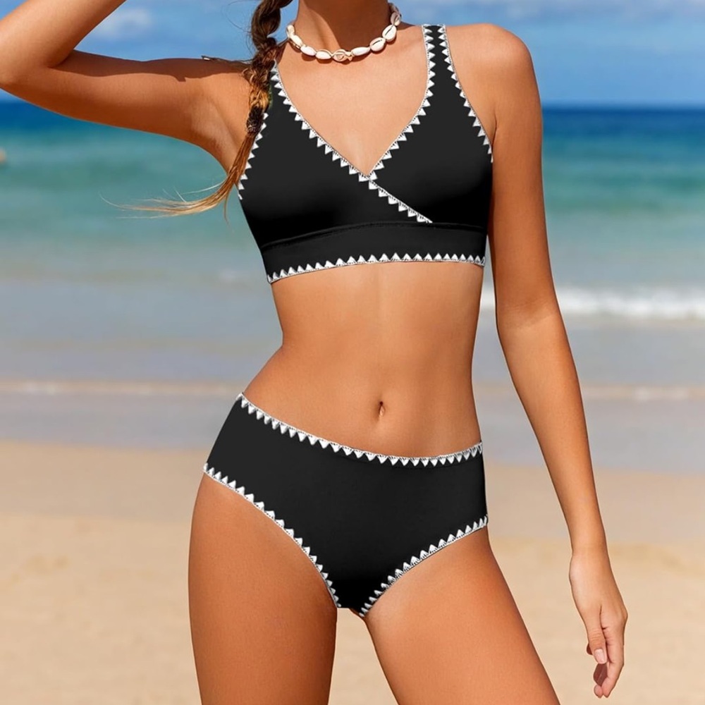 NWOT Girls Swimsuit Bikini V-Neck Two Piece Bathing Suit Adjustable Straps